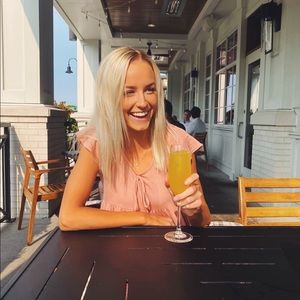 Meet your Posher, Hannah